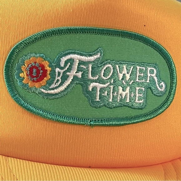 Y2K Vintage Flower Time Snap Back Trucker Hat KAP II Yellow Green Sunflower - Picture 2 of 9